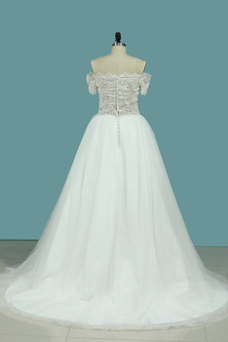 2024 Una Línea Cubierta Botón Vestidos De Novia Tulle De Cuello V Con Applique