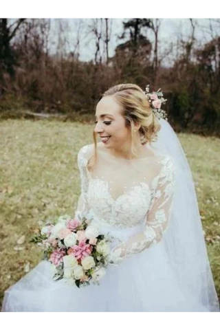 Vestidos de novia de encaje de manga larga con escote transparente Boho Apliques Vestido de novia de tul