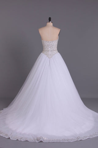 2024 Sweetheart vestidos nupciales del A-Line tul blanco con cremallera Volver tribunal tren